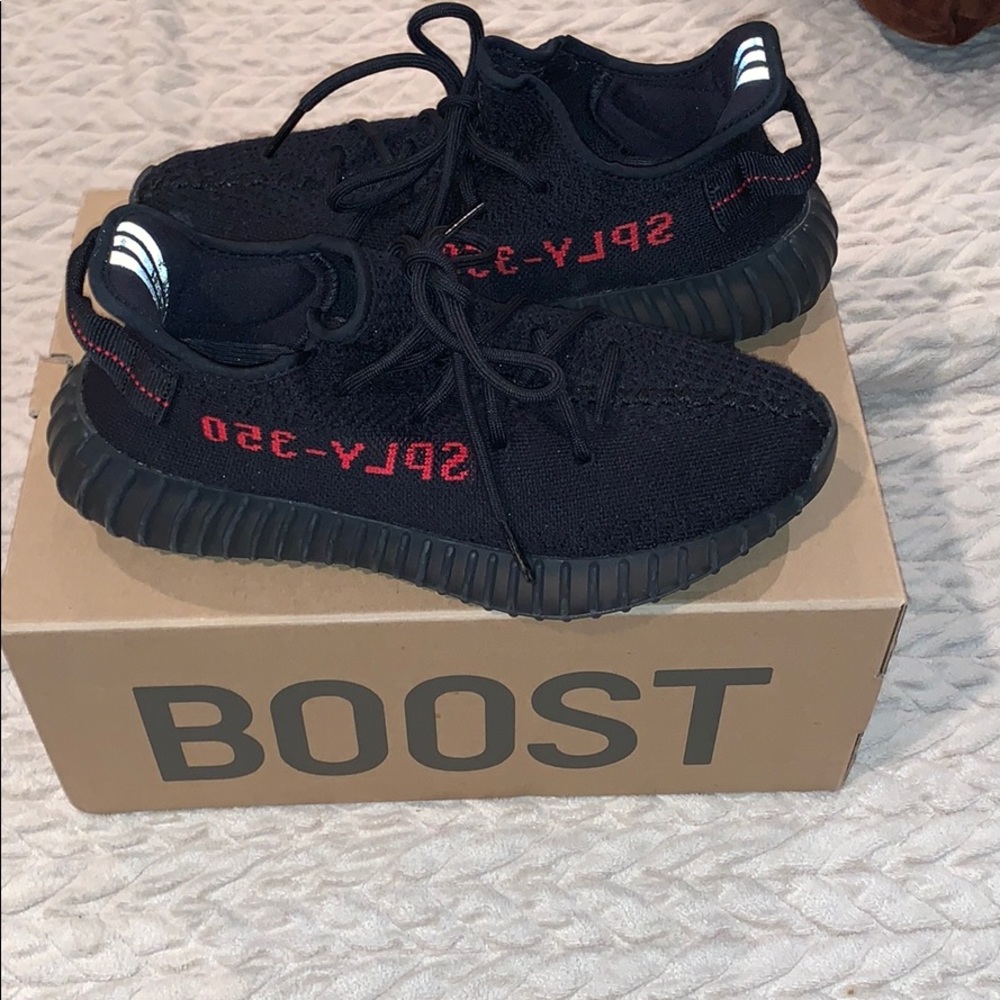 YEEZY 350 v2 breds size 7